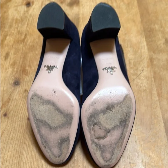 Prada Authentic Blue Block Heel Elegant Design - Picture 6 of 9